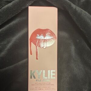 Kendall & Kylie Lip Liner - Pink and Silver